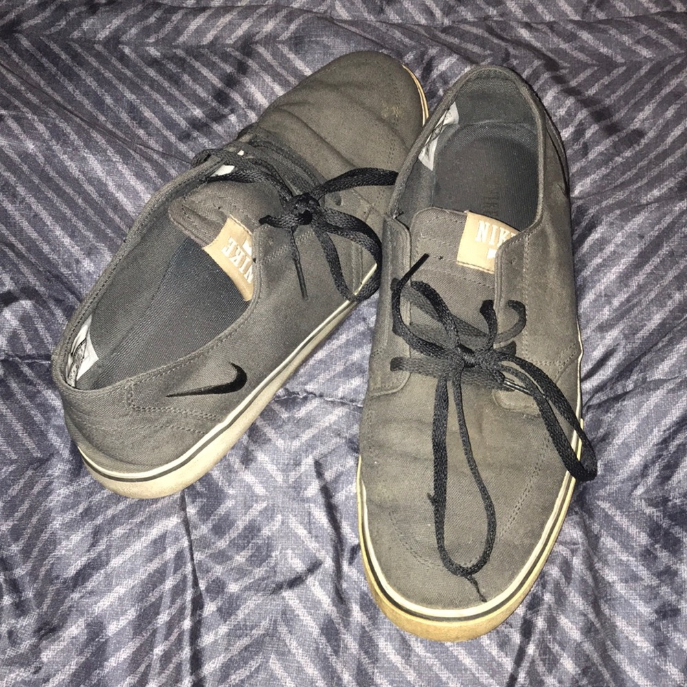 Nike shoes